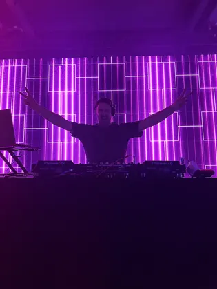 DJ LUVWAX photo 14